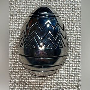 Vintage Easter Egg Brooch Pin Pendant Brooch BEST Silver-tone